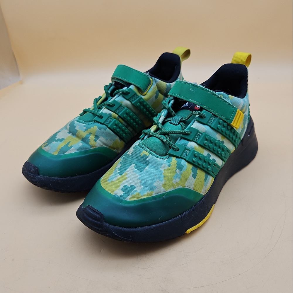 Adidas x LEGO Racer TR21 TD Kids Shoes Size 5 Digi Camo Green Sneaker HQ1325